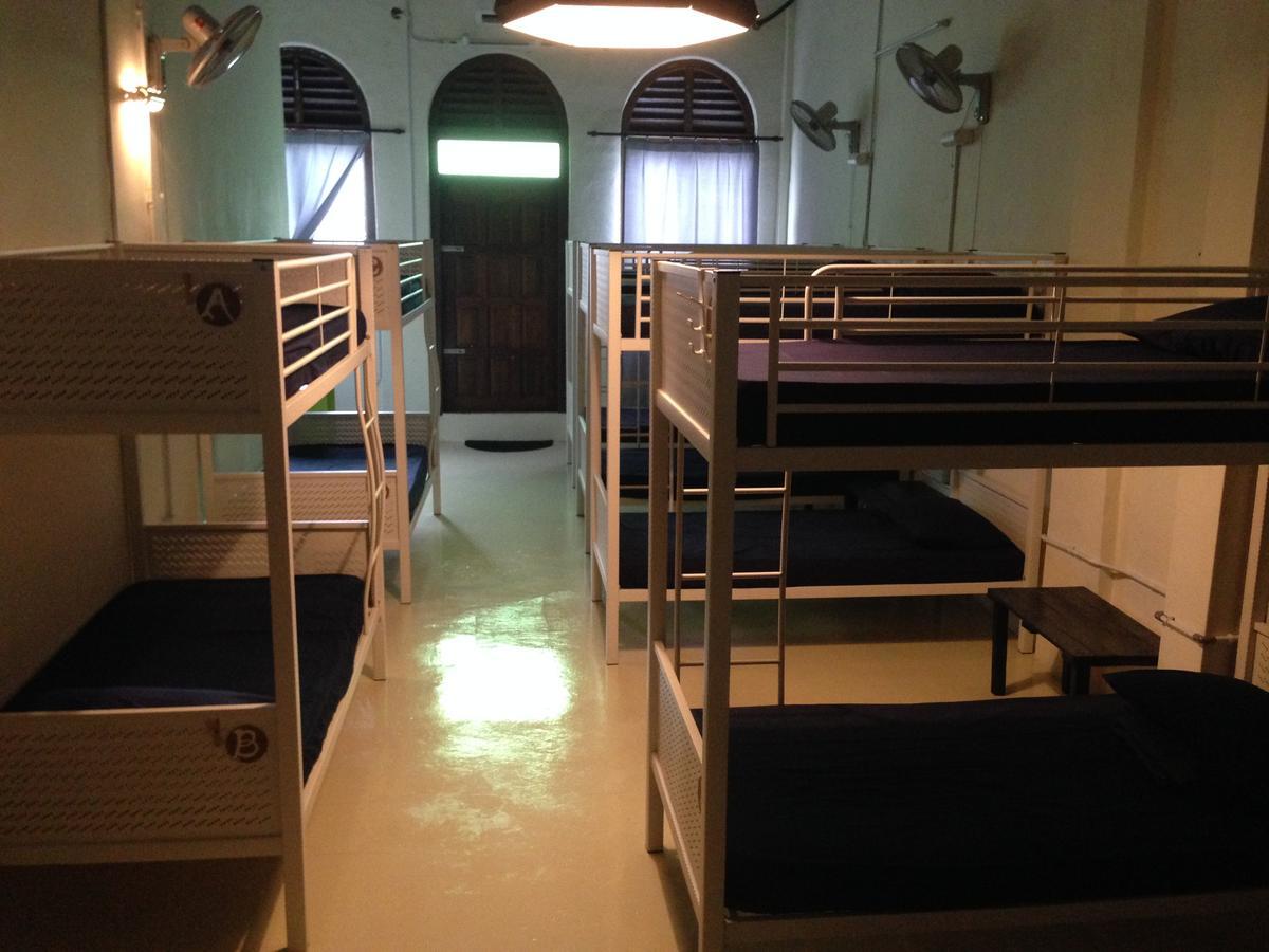 Vloft Backpackers Hostel Ipoh Zewnętrze zdjęcie